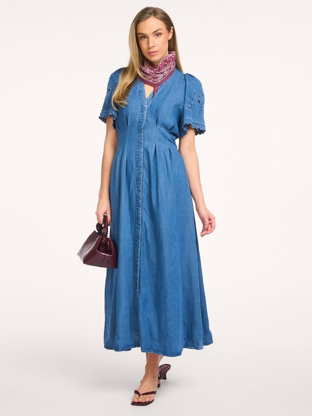 TillyCC Emb Pleat Dress
