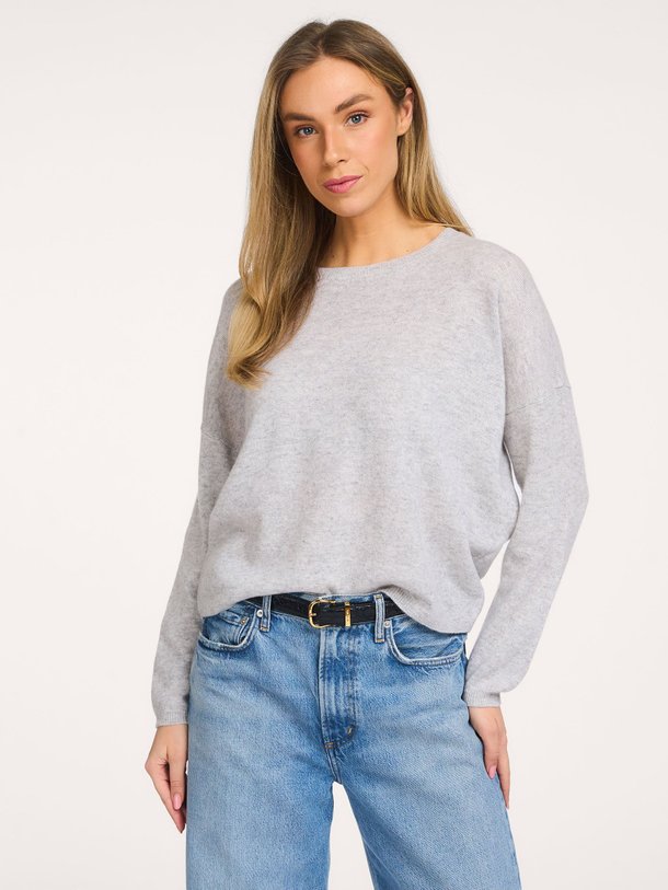 Ontdek de Kaira, cashmere jumper van Absolut Cashmere in de kleur grijs bij Orangebag. Voor 21:45 besteld, morgen in huis!