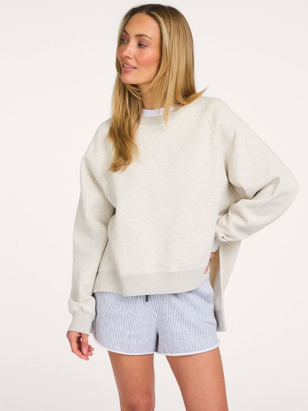 Ontdek de Cotton mix sweater with logo van 10Days in de kleur lichtgrijs bij Orangebag. Voor 21:45 besteld, morgen in huis!