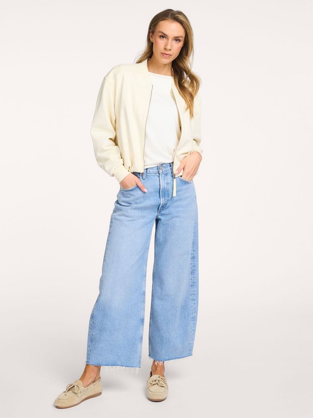 Ontdek de Daria, organic cotton bomber jacket van Alchemist in de kleur crème bij Orangebag. Voor 21:45 besteld, morgen in huis!