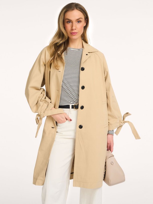 IEBEN Coat with strap cuff