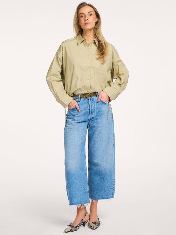 Ontdek de Mikkie, cotton blouse van Aaiko in de kleur kaki bij Orangebag. Voor 21:45 besteld, morgen in huis!