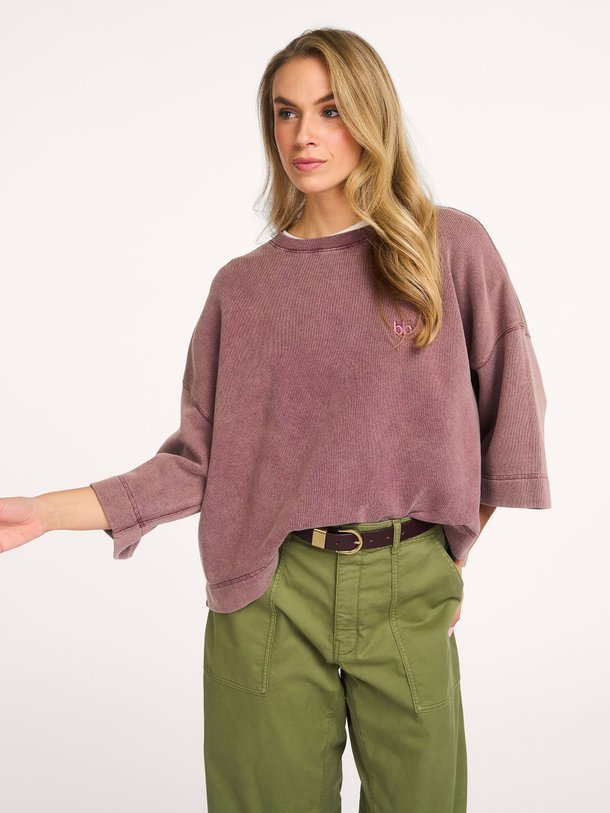 Ontdek de Farlol, cotton sweater van Bellerose in de kleur aubergine bij Orangebag. Voor 21:45 besteld, morgen in huis!