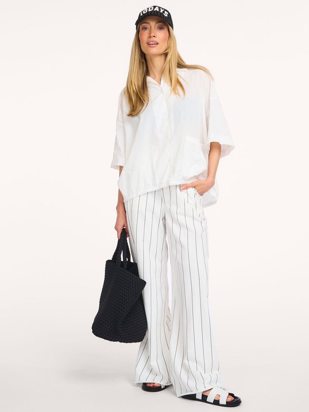 Ontdek de Cotton mix striped trousers van 10Days in de kleur ecru bij Orangebag. Voor 21:45 besteld, morgen in huis!