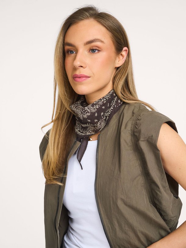 Kinessa Paisley Scarf