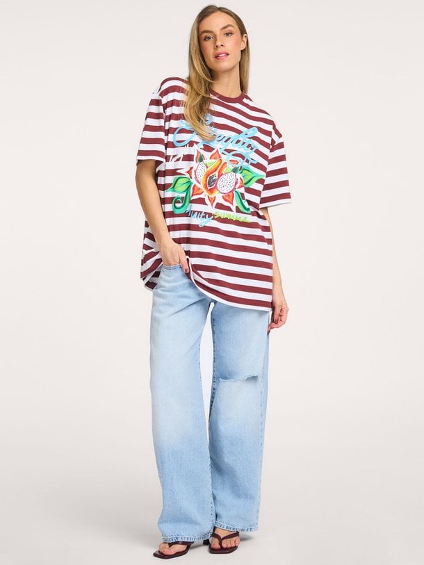 Jovita Oversized T-shirt