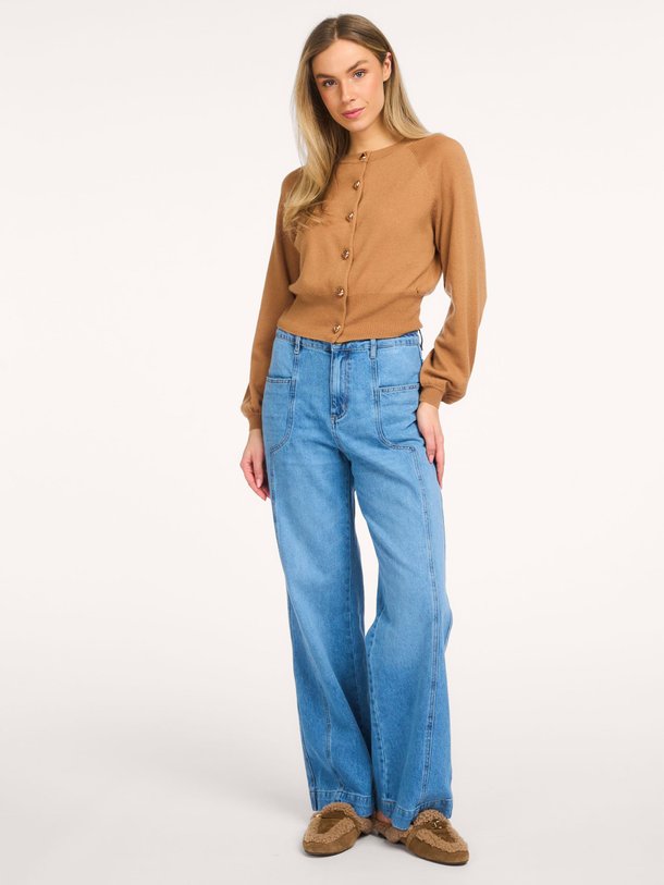 Ontdek de Lori, high waist loose fit non-stretch jeans van Alchemist in de kleur blauw bij Orangebag. Voor 21:45 besteld, morgen in huis!