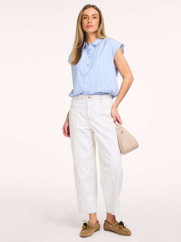 Ontdek de Abbi, high waist barrel fit stretch jeans van Alchemist in de kleur ecru bij Orangebag. Voor 21:45 besteld, morgen in huis!