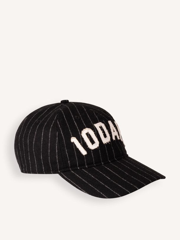 Ontdek de Cotton striped cap with logo van 10Days in de kleur zwart bij Orangebag. Voor 21:45 besteld, morgen in huis!