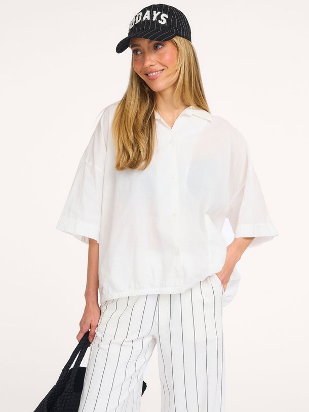 Ontdek de Organic cotton blouse van 10Days in de kleur ecru bij Orangebag. Voor 21:45 besteld, morgen in huis!