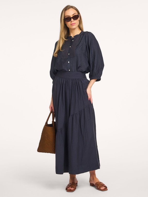 ILUSIE Long skirt diagonal detail