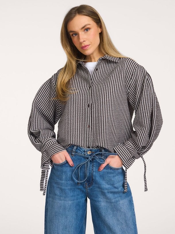 Ivara structure blouse