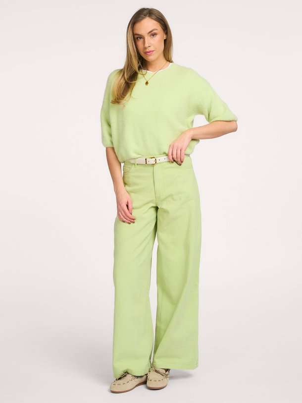 Ontdek de Lani, alpaca mix jumper van Aaiko in de kleur limegroen bij Orangebag. Voor 21:45 besteld, morgen in huis!