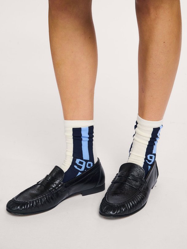 Ontdek de Ling, cotton mix socks van Baum und Pferdgarten in de kleur off-white bij Orangebag. Voor 21:45 besteld, morgen in huis!