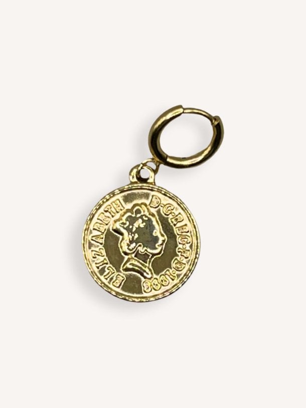 Queen Coin Pendant